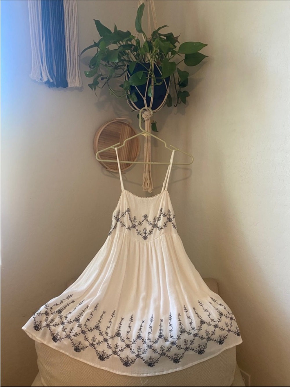 Ila Ila White babydoll dress with cutout back Boho SIZE M
